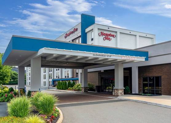 Hampton Inn Woodbridge 1