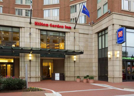 Hilton Garden Inn Baltimore Inner Harbor 1