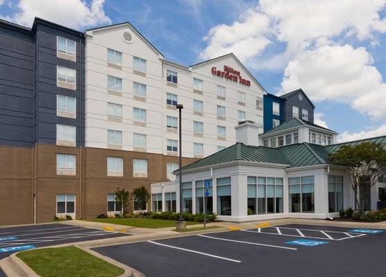 Hilton Garden Inn Birmingham/Lakeshore Drive 1