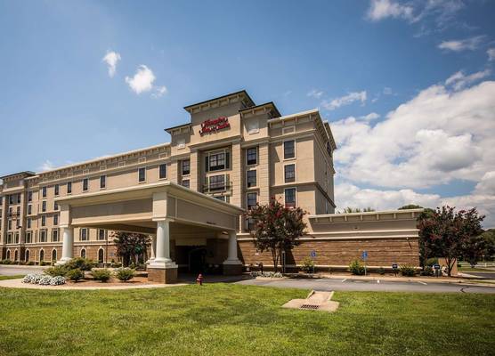 Hampton Inn & Suites Dobson 1