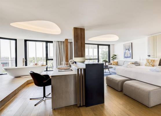 GOLDEN TULIP LYON OUEST TECHLID Hotel & Spa 1