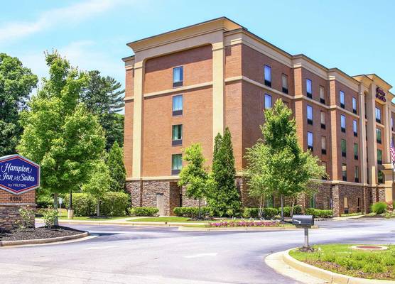 Hampton Inn & Suites Flowery Branch Lake Lanier 1