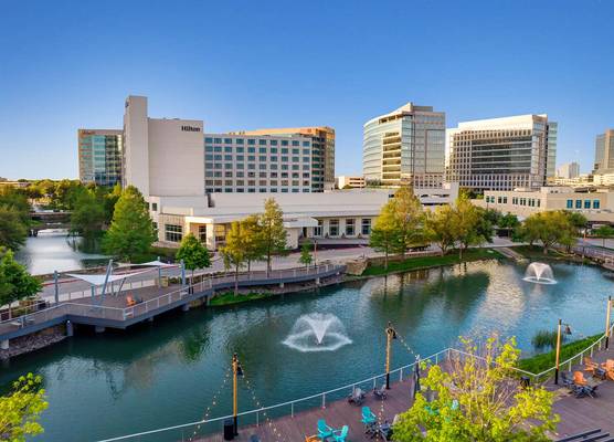Hilton Dallas/Plano Granite Park 1