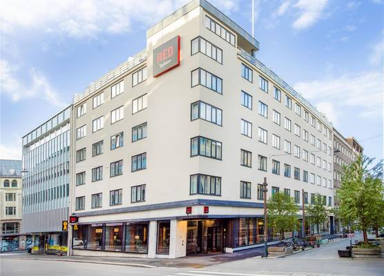 Radisson RED Oslo City Centre, A Verified Net Zero Hotel 1