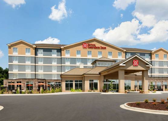 Hilton Garden Inn Statesville 1