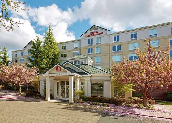Hilton Garden Inn Portland/Lake Oswego 1