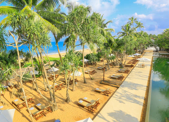 Pandanus Beach Resort & Spa 1
