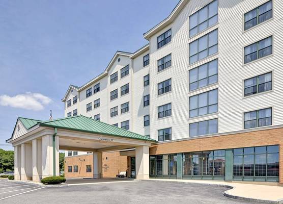 Homewood Suites by Hilton Boston-Peabody 1