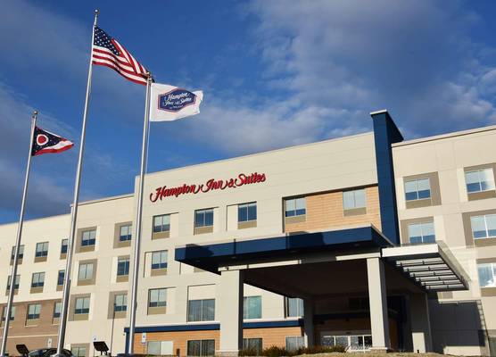 Hampton Inn & Suites Cincinnati Liberty Township 1