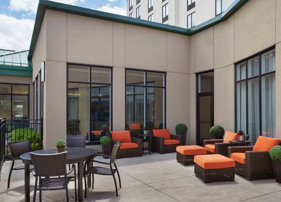 Hilton Garden Inn Toronto Airport West/Mississauga 1