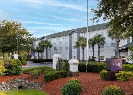 Spark By Hilton Wilmington Carolina Beach Rd 1