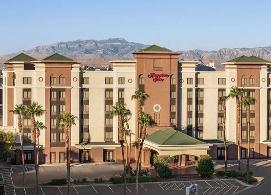 Hampton Inn Tropicana, NV 1