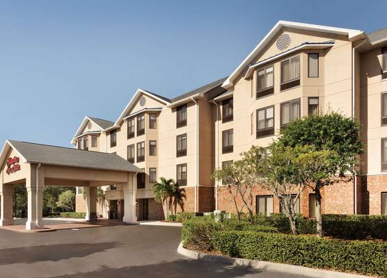 Hampton Inn & Suites Tarpon Springs 1