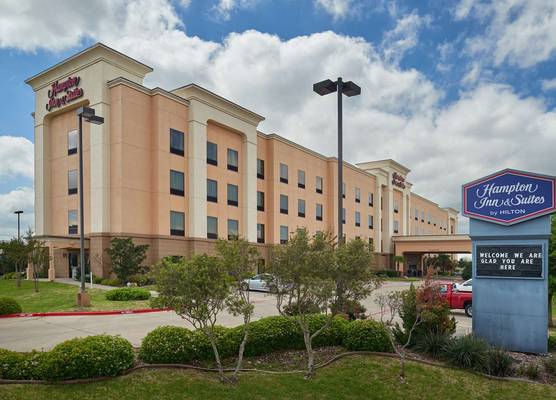 Hampton Inn & Suites Waco-South 1