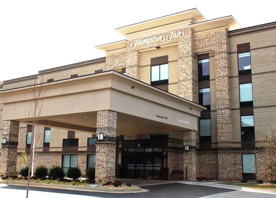 Hampton Inn Forsyth 1