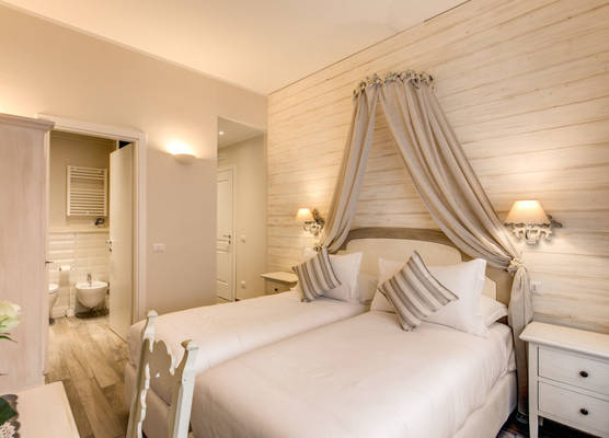 Casa Tua Vaticano Guest House 1