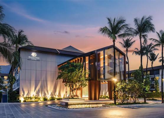 DoubleTree by Hilton Phuket Banthai Resort 1