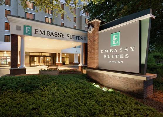 Embassy Suites by Hilton Atlanta Alpharetta 1