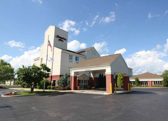 Hampton Inn Sandusky-Central 1
