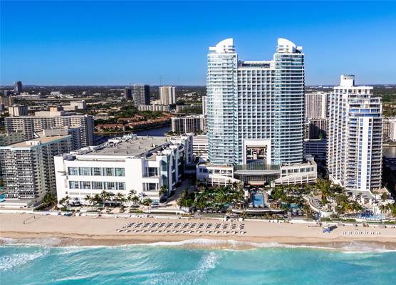 Signia by Hilton Diplomat Beach Resort 1