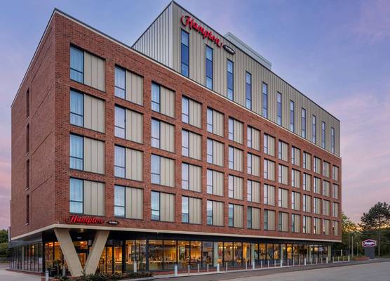 Hampton By Hilton Nuneaton 1