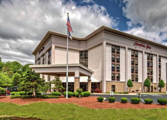 Hampton Inn Elizabeth City 1