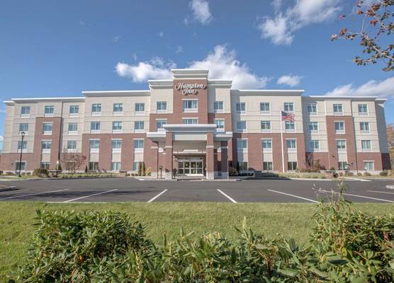 Hampton Inn by Hilton Amesbury, MA 1