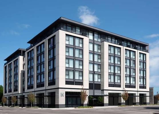 Holman Riverfront Park Hotel Salem, Tapestry By Hilton 1