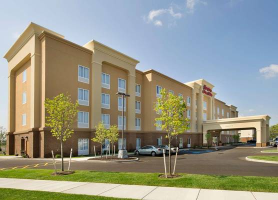 Hampton Inn & Suites Buffalo Airport 1