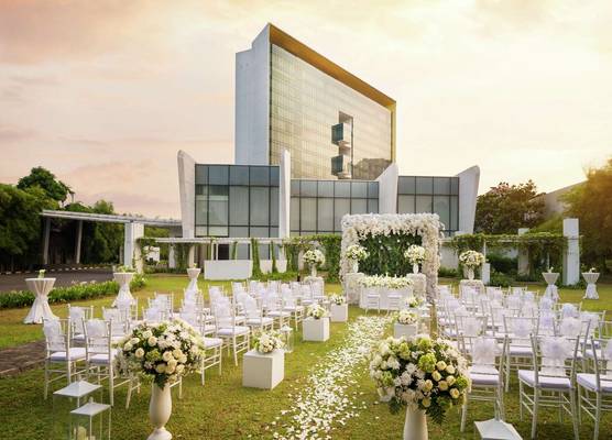 DoubleTree by Hilton Jakarta - Diponegoro 1
