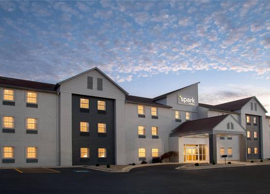 Spark by Hilton St Robert Fort Leonard Wood 1