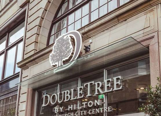 Doubletree by Hilton Edinburgh City Centre 1