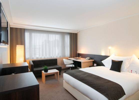 Crowne Plaza ZURICH by IHG 1