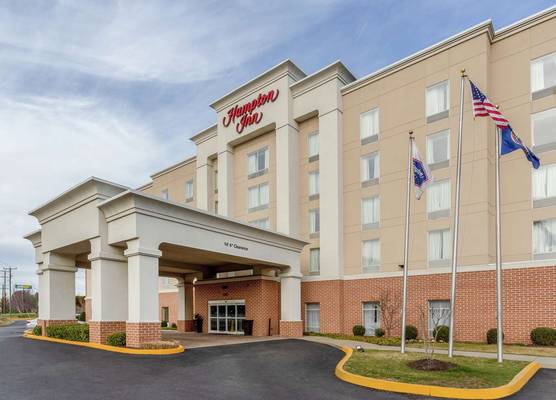 Hampton Inn Richmond - South 1