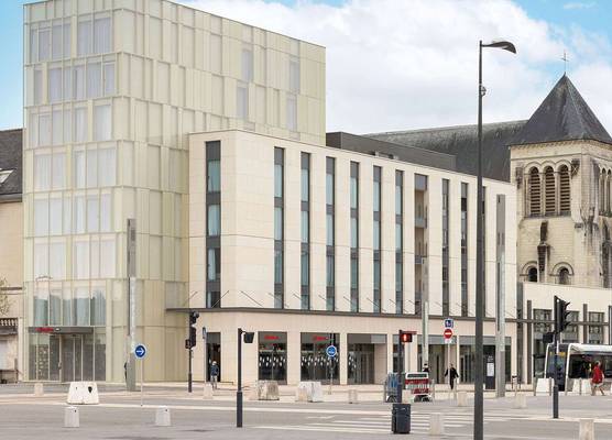 Hampton by Hilton Tours Centre, France 1