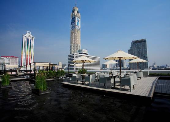 Centara Watergate Pavilion Hotel Bangkok 1