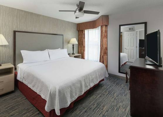 Homewood Suites by Hilton Chicago - Schaumburg 1