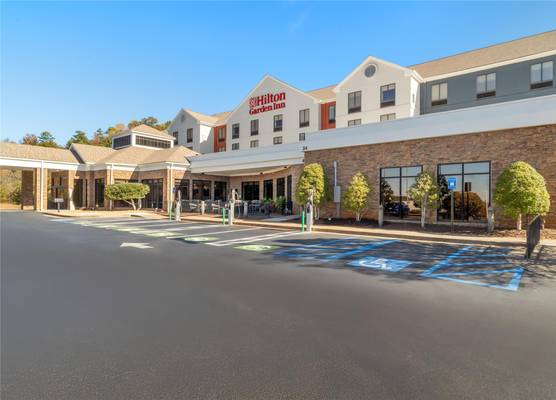 Hilton Garden Inn Cartersville 1