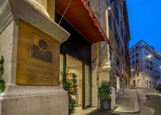 Cosmopolita Rome Colosseum, Tapestry Collection by Hilton 1