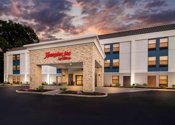 Hampton Inn Portage 1