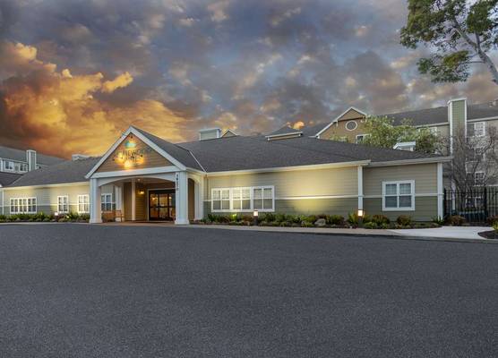 Homewood Suites by Hilton Newark-Fremont 1