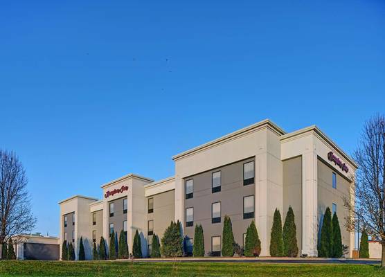 Hampton Inn Farmington, MO 1