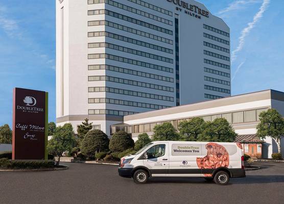 DoubleTree by Hilton Fort Lee George Washington Bridge 1