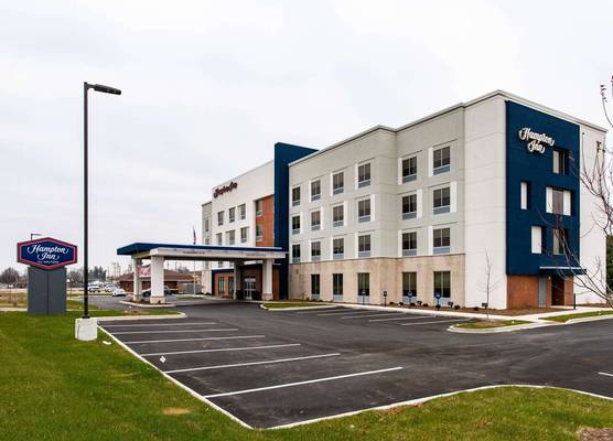Hampton Inn Paris IL, IL 1