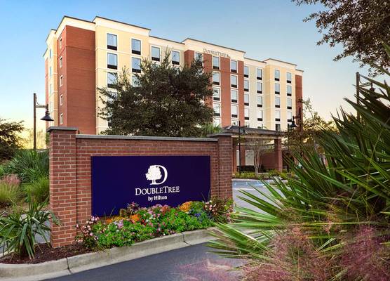 DoubleTree by Hilton Charleston Mount Pleasant 1