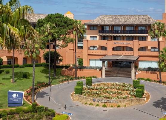 DoubleTree by Hilton Islantilla Beach Golf Resort 1