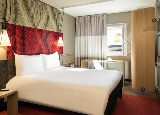 ibis Paris Saint-Denis Stade Sud 1