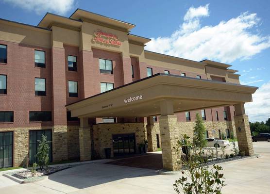 Hampton Inn & Suites Oklahoma City/Quail Springs 1