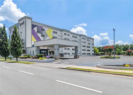 Spark by Hilton Chattanooga Downtown 1