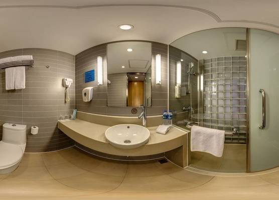 Holiday Inn Express SHANGHAI JINQIAO CENTRAL by IHG 1
